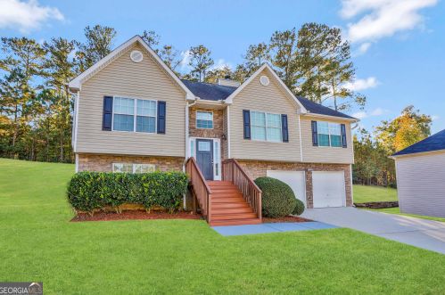 305 Newburgh Pl, Stockbridge GA  30281-2452 exterior