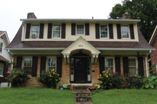 684 44 St, Louisville KY  40211-3243 exterior