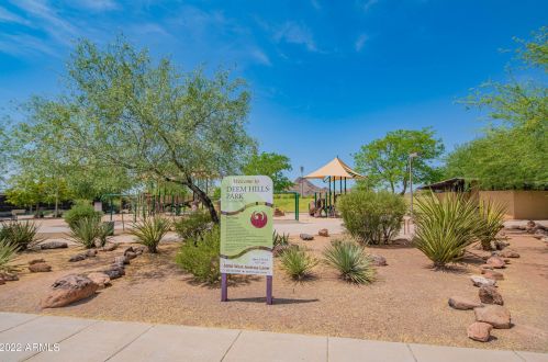 26908 52nd Gln, Phoenix AZ  85083-6305 exterior