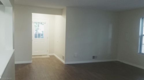 71 Azalea Cir, Jackson Twp NJ  08527-2556 exterior