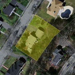 28 Karen Rd, Newton MA 02468-1124 aerial view