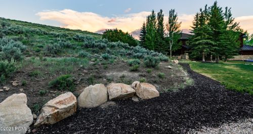 3382 Westview Trl, Park City UT 84098-6342 exterior