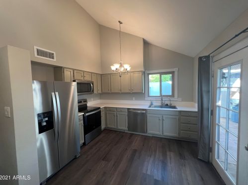 1179 Belmont Ave, Phoenix AZ  85020-4162 exterior