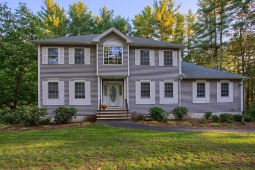 62 St, Methuen MA  01844-1318 exterior