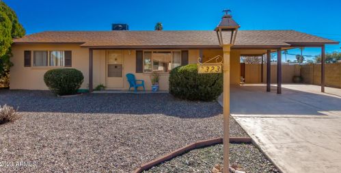 2323 Beck Ln, Phoenix, AZ 85022-3430