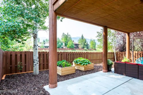 1133 Sta Loop Rd, Park City UT 84098-5425 exterior