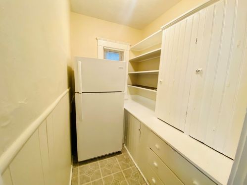 112 West St, Worcester MA 01609-2338 exterior