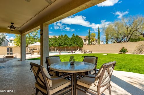 25311 51 Dr, Phoenix AZ 85035-1901 exterior