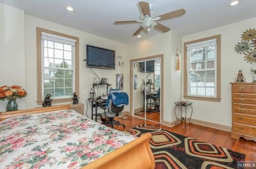 440 Belgrove Dr, Kearny NJ 07032-1628 exterior