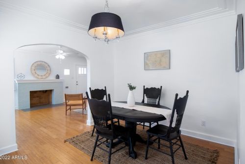 1242 Edgemont Ave, Phoenix AZ 85035-1735 exterior