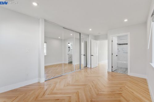 13095 Neptune Dr, San Leandro CA  94577-3130 exterior