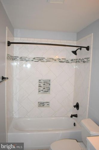 1313 Juniper St, Shady Side MD 20764-9222 exterior