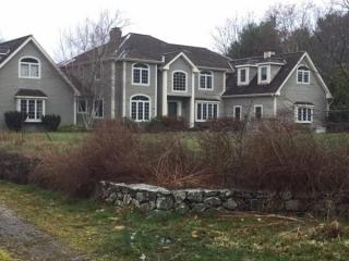 5 Homestead Farm Dr, Hingham, MA 02061-2125