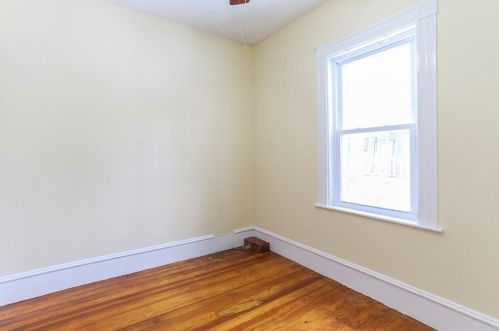 29 Fairview St, Dedham MA 02026-3254 exterior