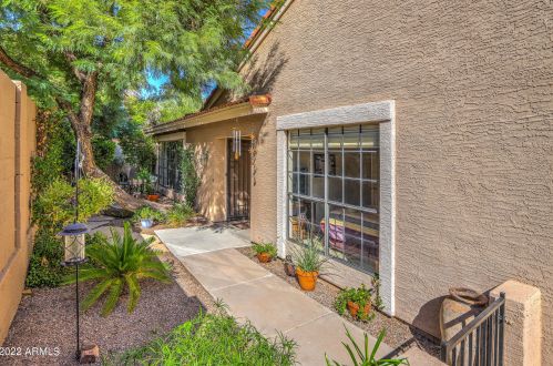 4174 Agave Rd, Phoenix, AZ 85044-4647