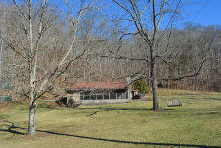 8601 Hidden Valley Rd, Westport, KY 40077-9706