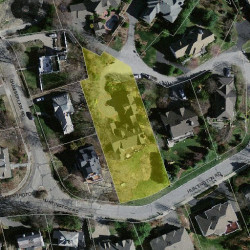 76 Huntington Rd, Newton MA  02458-2417 aerial view