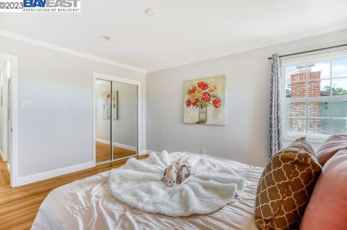 1225 Sandelin Ave, San Leandro CA  94577-3956 exterior