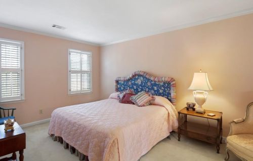 1266 Mile Post Dr, Atlanta GA 30338-4710 exterior