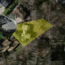 42 Sky View Cir, Newton MA 02459-3158 aerial view