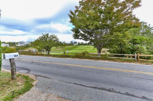 156 Chatham Bars Ave, Chatham MA 02633-2343 exterior