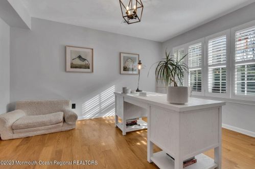 130 Rumson Pl, Little Silver NJ  07739-1044 exterior