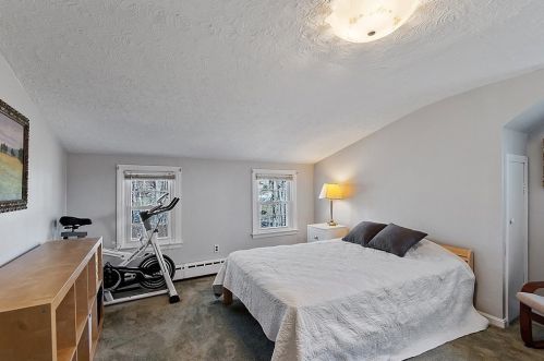 14 Meadow Ln, Worcester MA  01602-1604 exterior