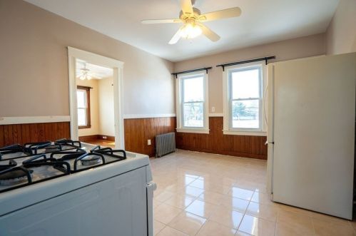 68 Sanborn St, Lawrence MA  01843-1222 exterior