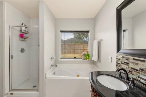 18134 Brightwood Park Ln, Richmond TX 77407-2293 exterior