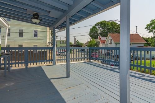 18 Hancock St, Lawrence, MA 01841-5021