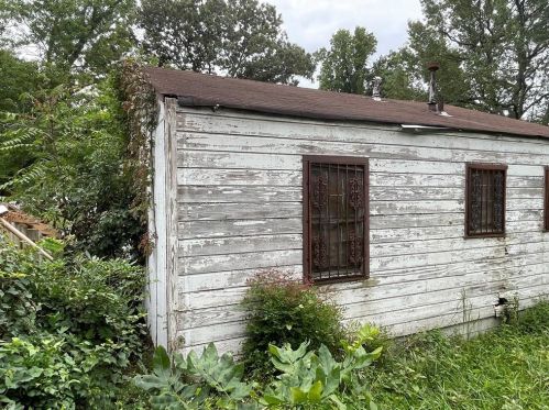 47 Holly Rd, Atlanta GA 30314-2150 exterior