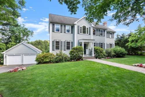 46 Valley Spring Rd, Newton, MA 02458-2712