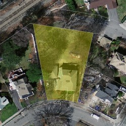 109 Allerton Rd, Newton MA 02461-1201 aerial view