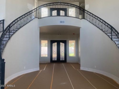 6237 5th Pl, Phoenix, AZ 85012-1106