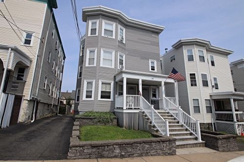 124 Vernal St, Everett MA 02149-2310 exterior