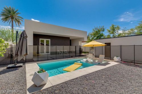 1526 Coronado Rd, Phoenix AZ 85008-3917 exterior