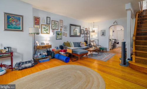 1119 Mckean St, Philadelphia, PA 19148-2213