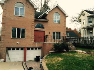 192 Hickory Ave, Tenafly NJ  07670-1546 exterior