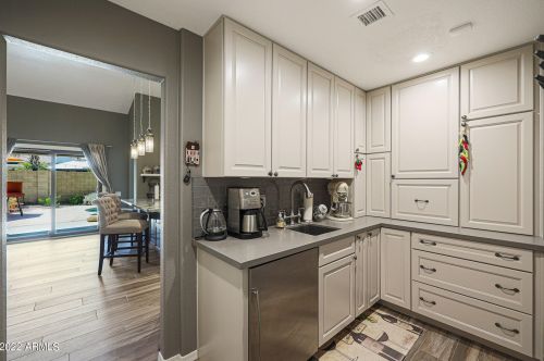 18824 41 St, Phoenix AZ 85032-6711 exterior