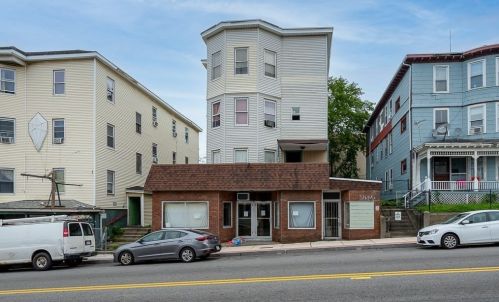 273-279 Grafton St, Worcester, MA 01604-4936