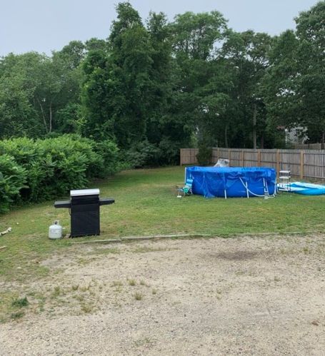 2811 Cranberry Hwy, Wareham MA 02571-1024 exterior