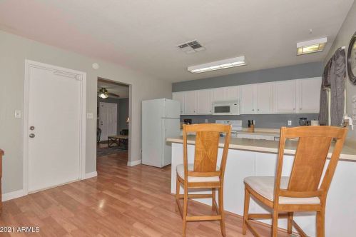 3343 Behrend Dr, Phoenix AZ  85050-3983 exterior