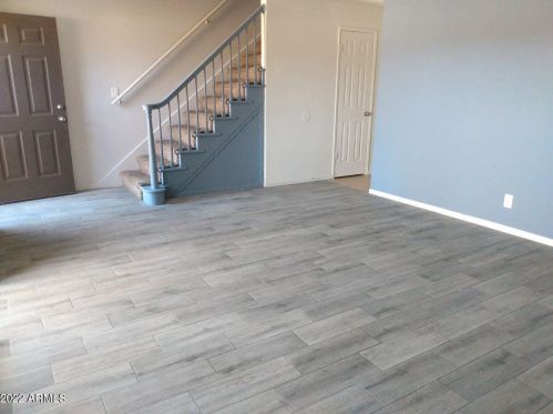 2404 Campbell Ave, Phoenix, AZ 85015-4304