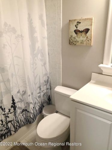 353 Brookfield Dr, Jackson Twp NJ  08527-3875 exterior