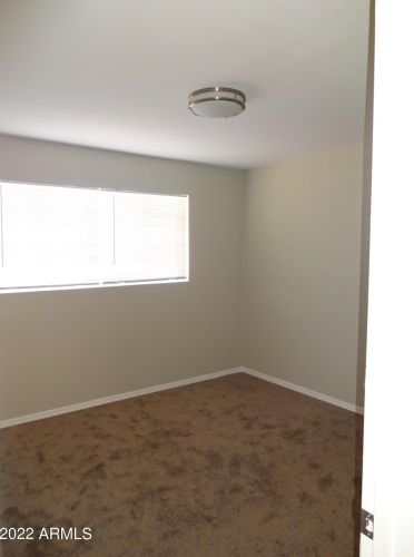 1017 Butler Dr, Phoenix AZ  85020-3717 exterior