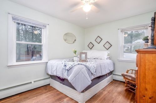 475 Newman Ave, Seekonk MA 02771-4606 exterior