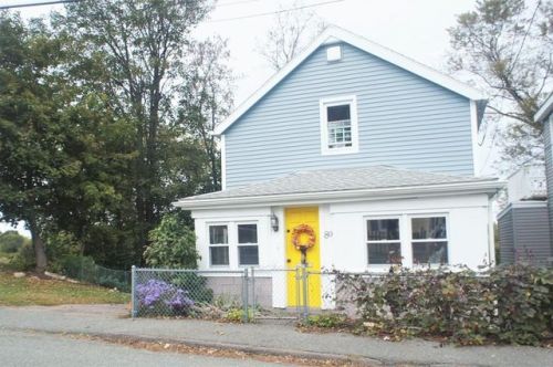 76 Spring St, Quincy, MA 02169-3843