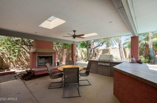 9226 33 Way, Phoenix AZ 85028-4920 exterior