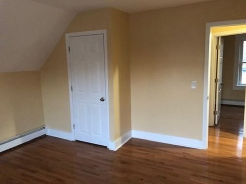 271 Winthrop St, Taunton MA 02780-4354 exterior