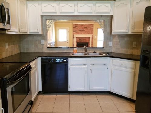 3301 Cheyenne Trl, Garland TX  75044-6709 exterior